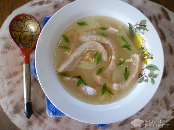 Сливочный суп с семгой и брокколи