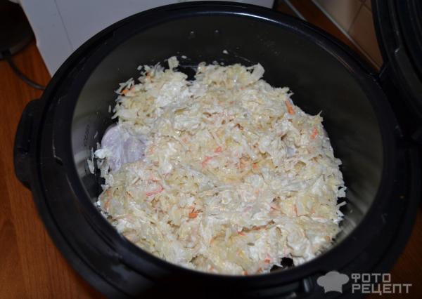 Куриные голени с капустой в мультиварке