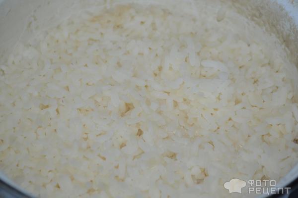 Куриные сердечки с рисом в сковороде фото