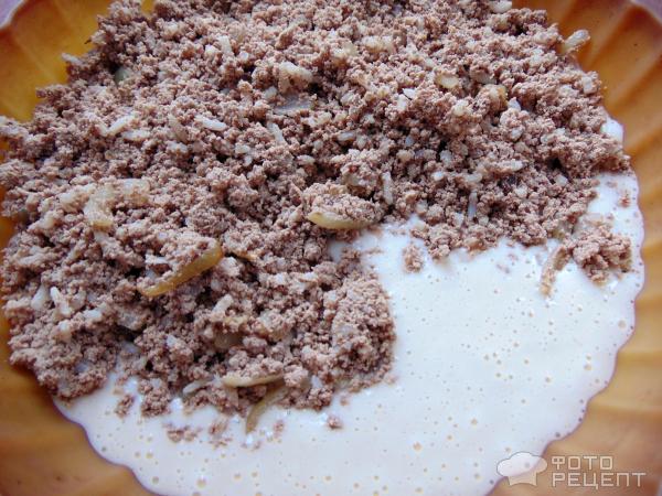 Заливной пирог с рисом и печенью фото