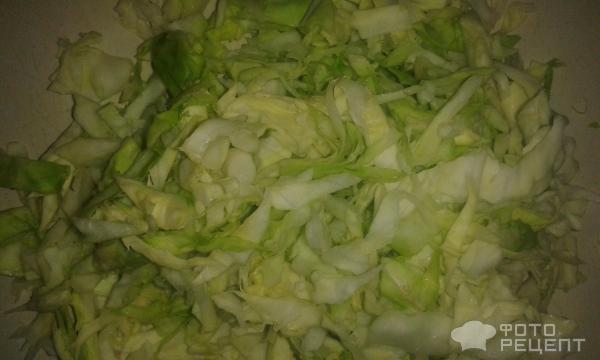Салат из свежей капусты с огурцами фото