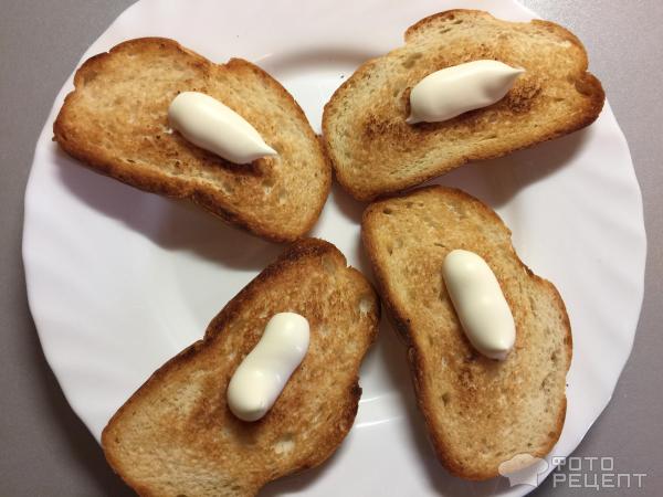 Бутерброды со шпротами фото