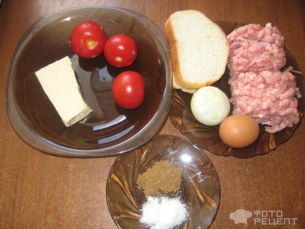 Рецепт: Мясные гнезда - с помидорами и сыром