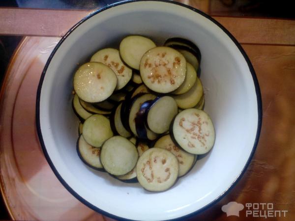Кабачки, баклажаны, помидоры и картофель в духовке