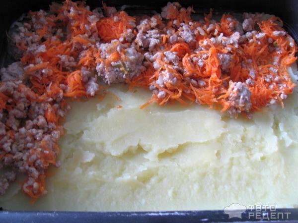 картофельная запеканка с фаршем с сыром