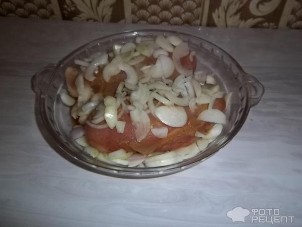 Куриное филе на луковой подушке фото