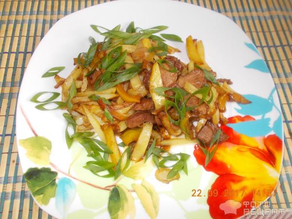 Китайский теплый салат из свинины фото