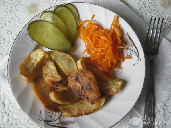 Картофель запеченный в духовке фото