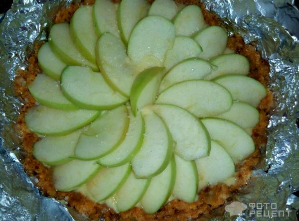 Нежный творожно-яблочный пирог фото