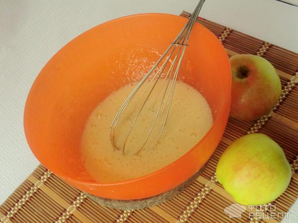 Яблочный пирог с заварным кремом фото