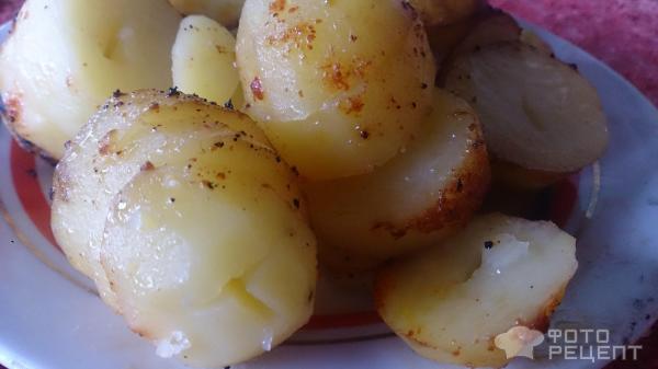 Картофель, запеченный с салом в духовке