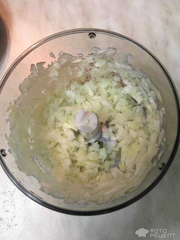 Тефтели под сметанно-чесночным соусом на сковороде фото