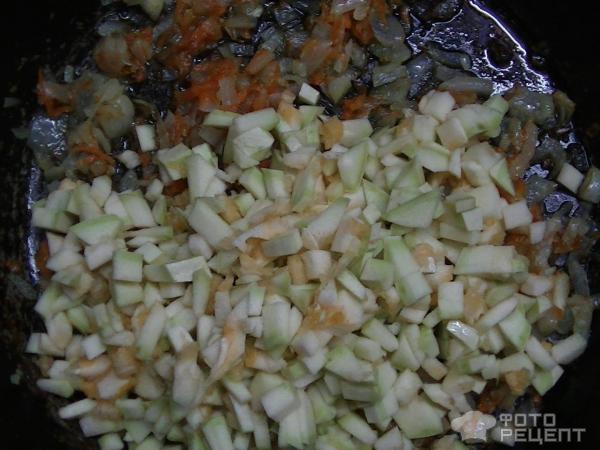 Томатный соус с овощами фото