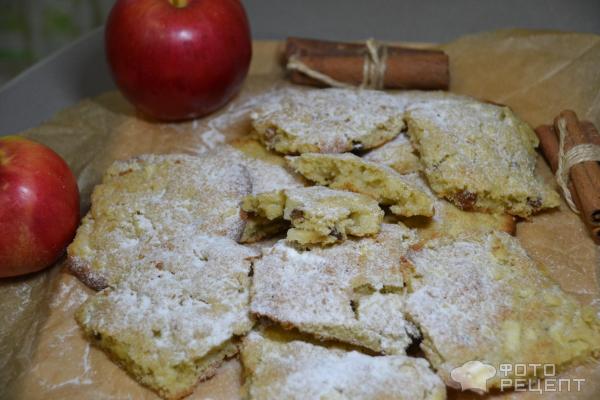 Печенье с яблоками и изюмом фото
