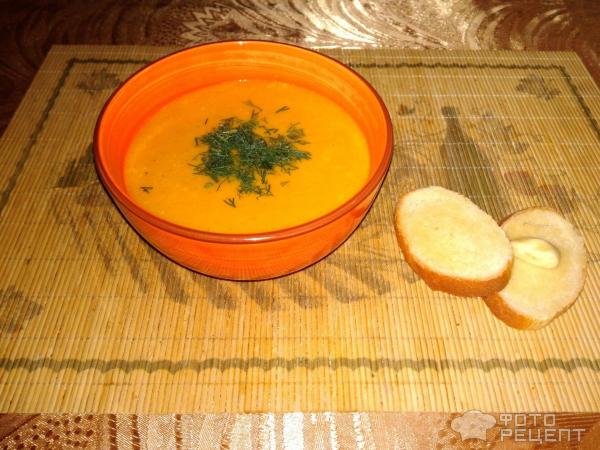 Суп-пюре из тыквы с сельдереем фото