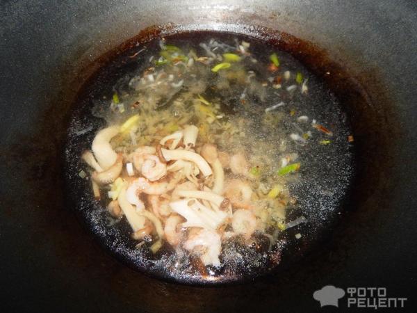 Легкий китайский суп фото