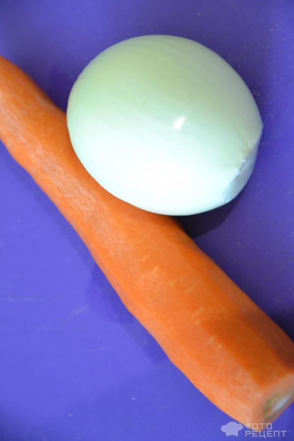 Рулет из фарша с морковью