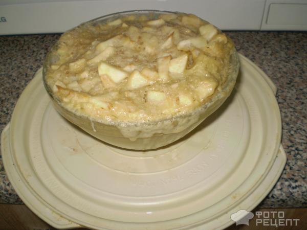 пирог с яблоками в микроволновке за 10 минут