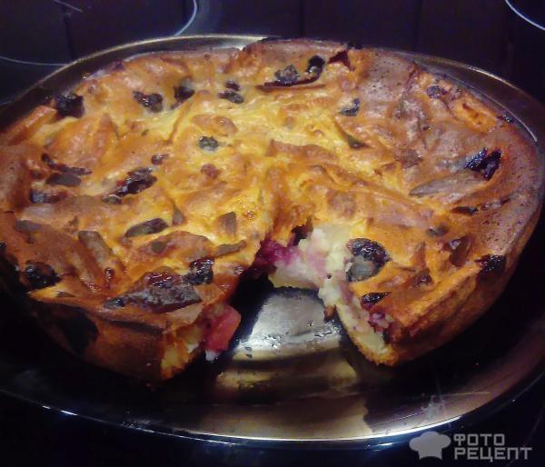 Пирог с яблоками и черной смородиной - рецепт в духовке с пошаговыми фото