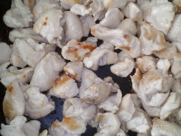 Курица с грибами под картофельной шубой фото