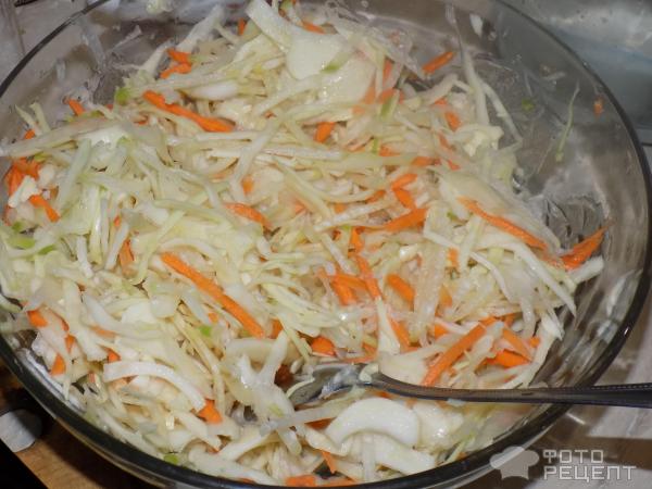 Салат из белокочанной капусты и редьки по-корейски фото