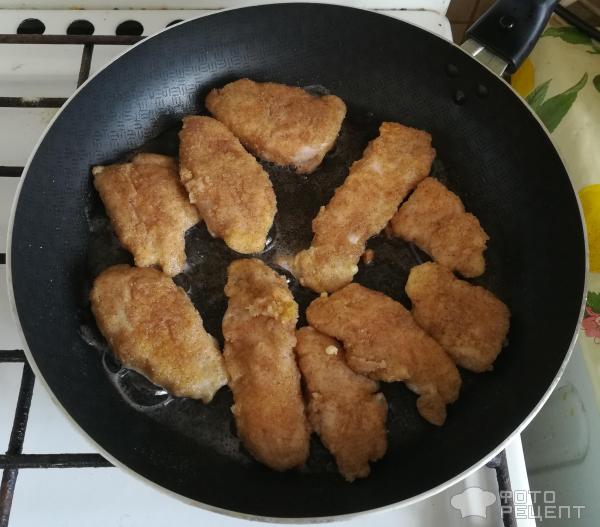 Нагетсы куриные на сковороде