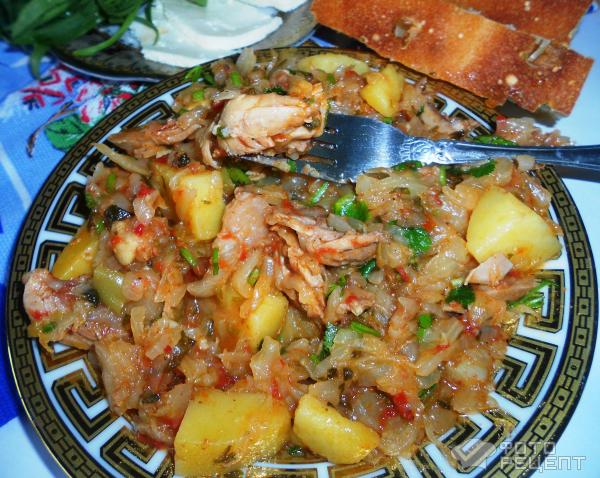 Капуста тушеная с овощами фото