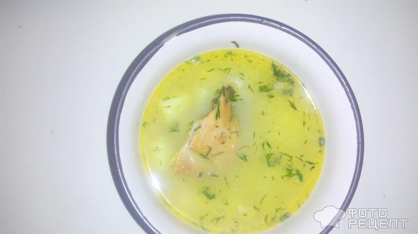 Суп с копченым лососем фото