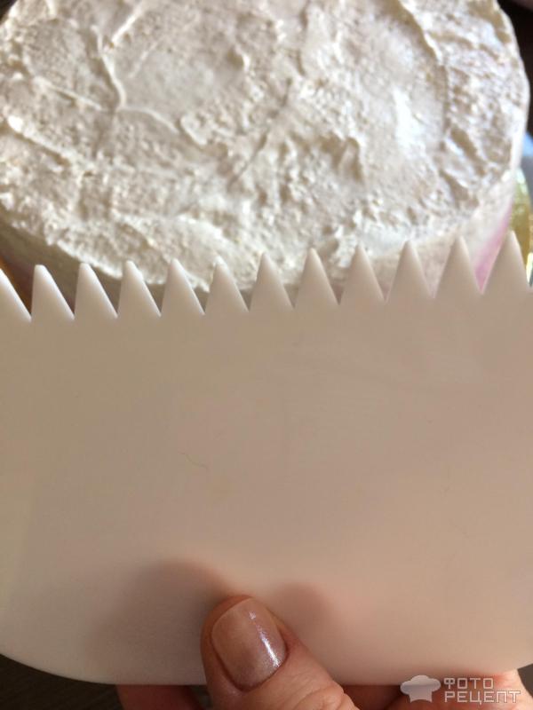 Бисквитный Торт с сливочно - фруктовой начинкой украшаем белково - заварным кремом на желфиксе фото