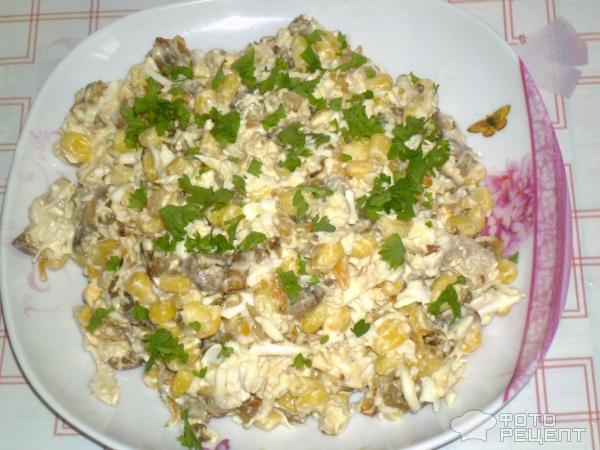 Грибной салат с кукурузой фото