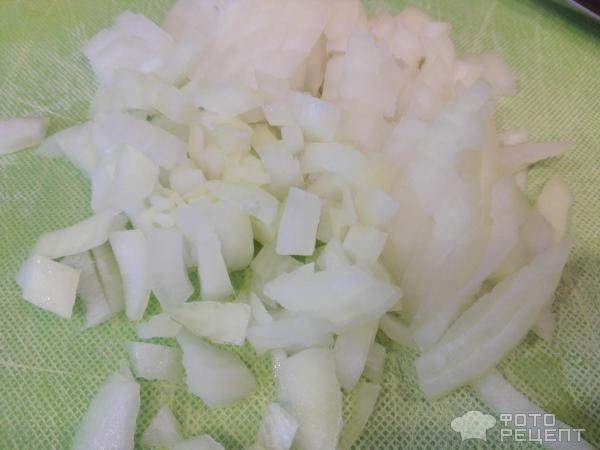 Мешочки из слоеного теста с фаршем, картофельным пюре, овощами фото