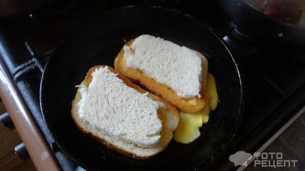 Сэндвич на сухой сковороде фото