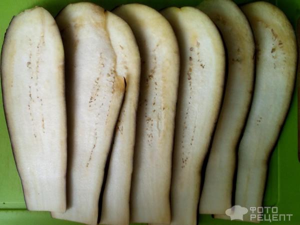 Рулетики из баклажана с сырно-яичной начинкой с чесноком фото