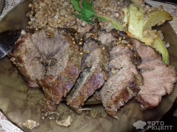 Мясо фаршированное грибами фото