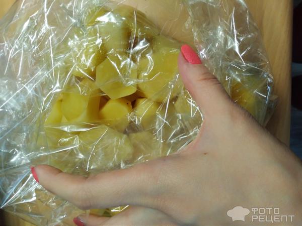 Картошка запеченная в пакете фото