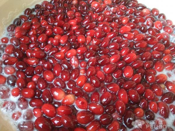 Варенье из рубиновых ягод (кизила) фото