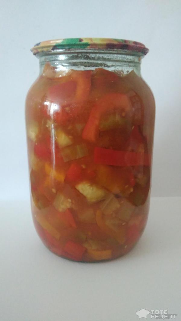 Консервированные баклажаны с перцем в томатном соке фото