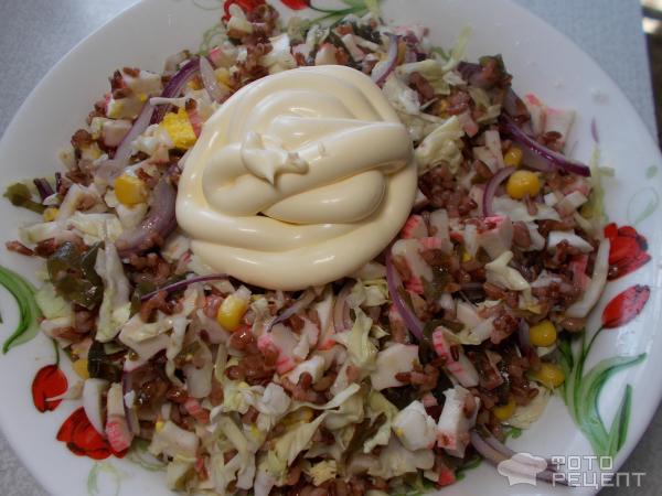 Салат с красным рисом фото