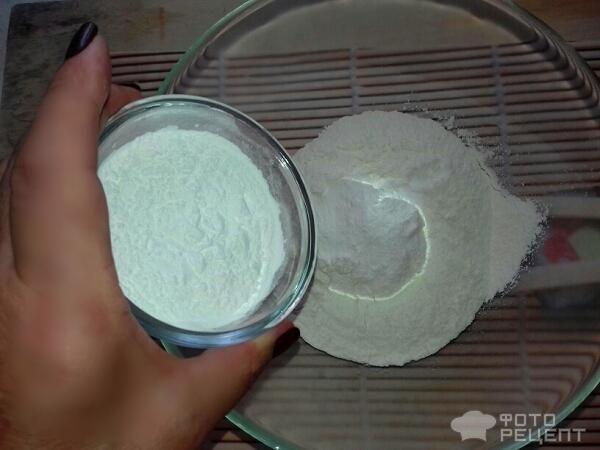 Очень вкусный сливовый пирог с сахарной глазурью фото