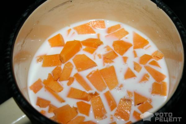 Пшенная каша с тыквой, курагой и медом