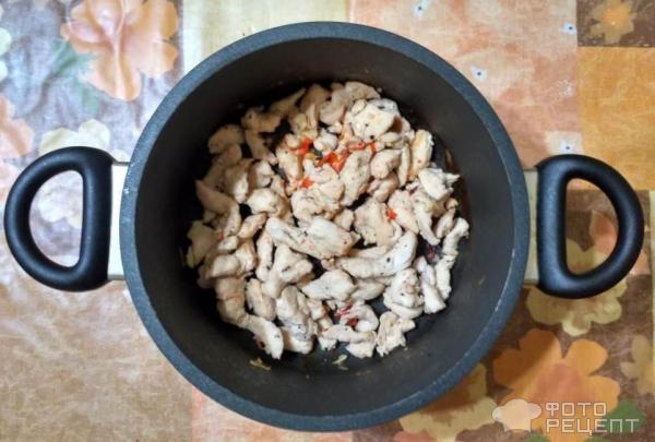 Курица по-тайски — быстрое приготовление, незабываемый вкус!