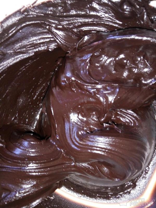 Торт фруктовый Клубника в шоколаде фото