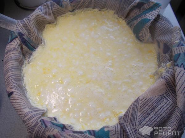 Сыр домашний с зеленью из молока и кефира фото