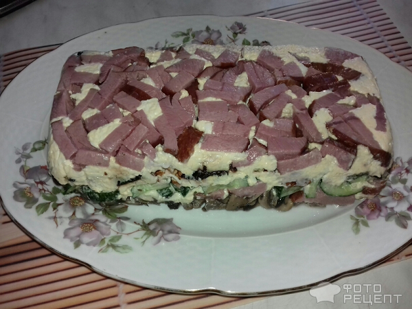 Пикантный и вкусный салат Березка белоствольная фото