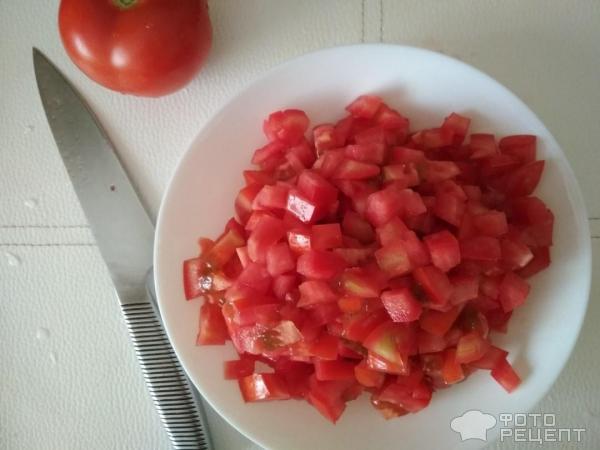 томаты нарезанные кубиком