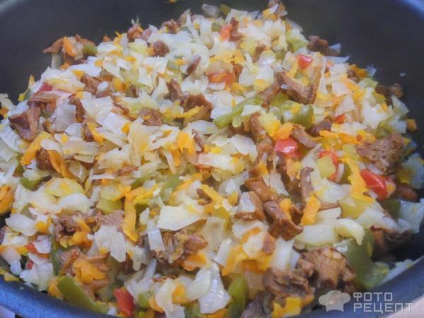 Капуста тушеная с овощами фото
