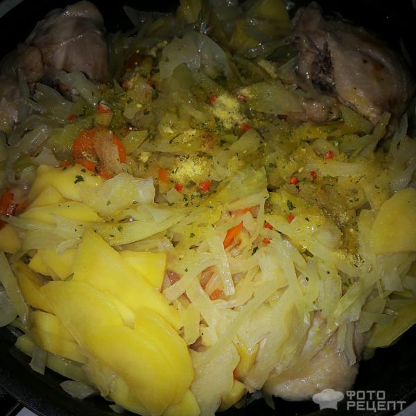 Капуста тушеная с овощами фото