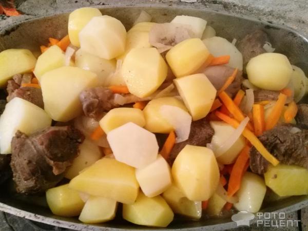 Картошка с мясом в утятнице на плите рецепт с фото