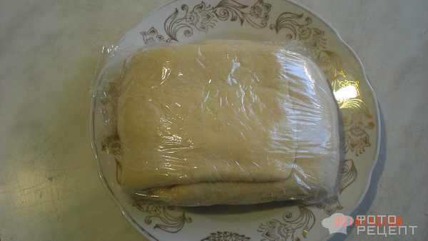 Кобете-вкусный пирог из слоеного домашнего теста фото