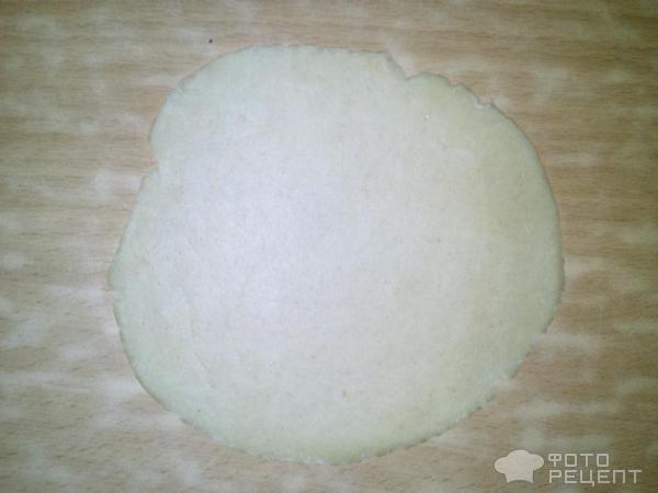 Пирожки из бездрожжевого теста со сливочно- мясной начинкой фото